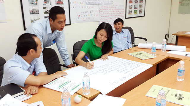 Kỹ năng bán hàng & chăm sóc Khách Hàng chuyên nghiệp - ISUZU (23 & 24.09.2014)